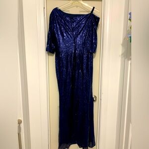Never been worn MOB all sequin long dress. Elegant and fun!